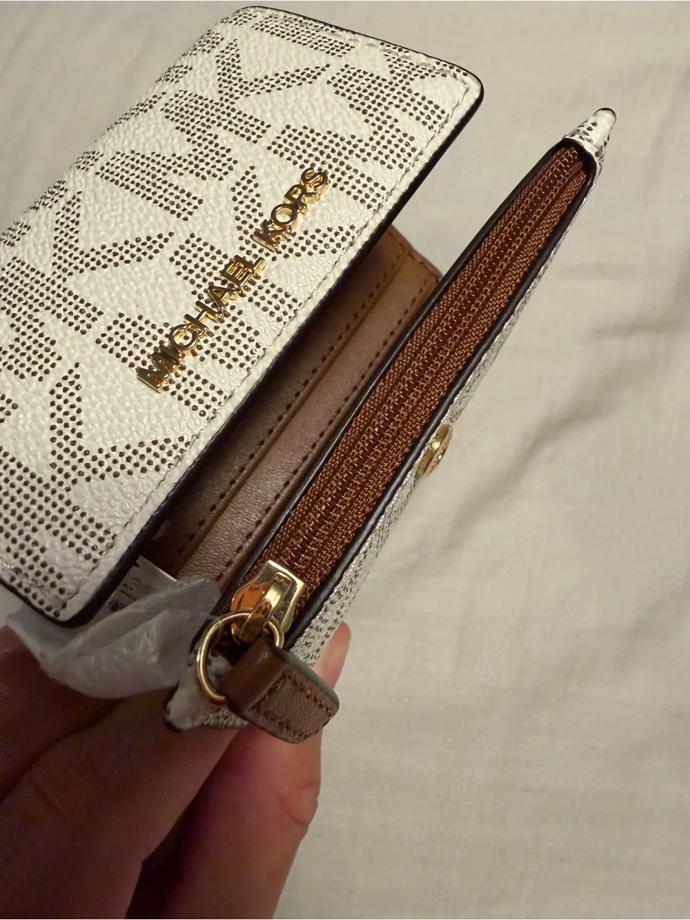 Michael Kors Cream and Brown Signature Card Wallet - Picture 5 of 6